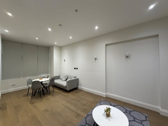 1 Bed Flat, London, W5 - Photo 1