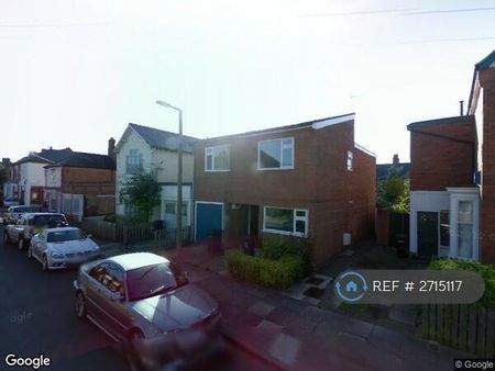 2 bedroom semi-detached house to rent - Photo 5