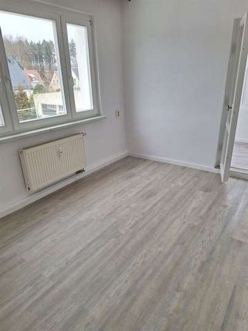 ***Neu renovierte 3 - Raum Wohnung mit Wintergarten in schöner, ruhiger Lage*** - Foto 3