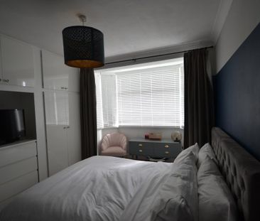 3 bedroom terraced house to rent - Photo 6