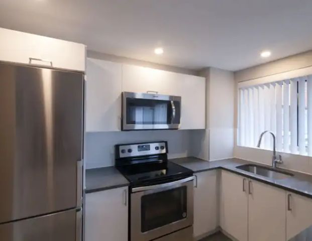 3421 Rue Drummond | 3421 Rue Drummond, Montreal - Photo 1