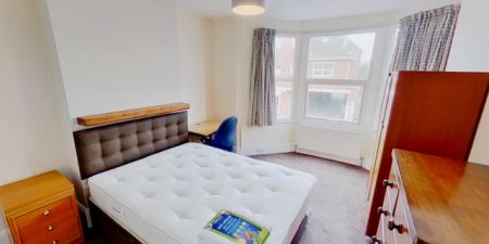2 bedrooms 1.5 bathrooms - Photo 3