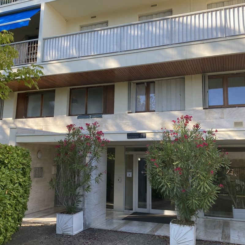 Studio meublé Chartrons - Photo 1