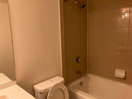 For Lease - 6 Eva Road Unit# 806, Toronto, Ontario - Photo 2