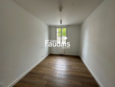 Location Appartement 3 pièces 46m² ST LO 50000 - Photo 5