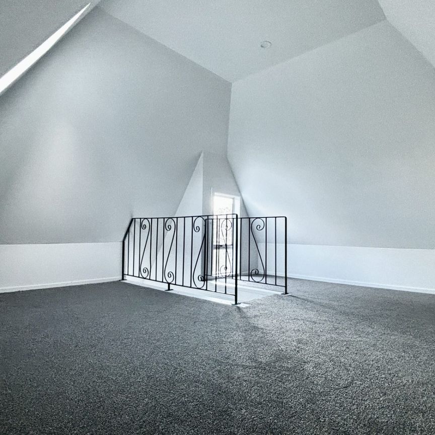 24 Parliament Street, Melling - Photo 1