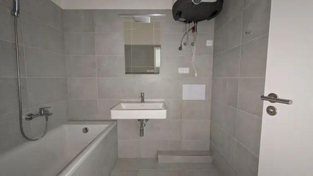 Nájem 1+1, ul. Bělohorská 1653/106, BJ 14, 53,8 m - Photo 1