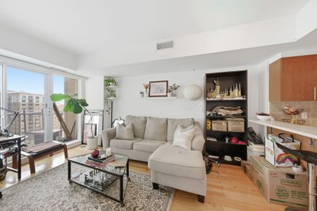 For Lease - 200 Rideau Street Unit# 1010, Lower Town - Sandy Hill, Ontario - Photo 2