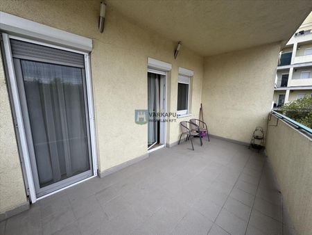 Kiadó jó állapotú lakás - Székesfehérvár - Photo 4