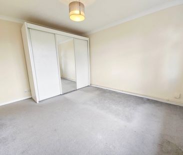 2 bedroom maisonette to rent - Photo 5