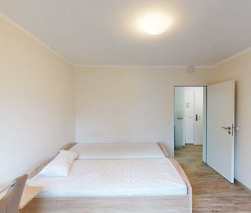 Möbliertes WG-Zimmer in zentraler Lage für Studenten und Azubis - Foto 1