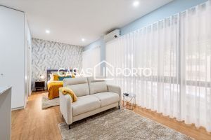 Apartamento Charme - Exclusividade e Conforto Junto ao Metro dos Combatentes - Photo 3