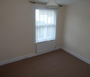 2 bedroom detached house to rent - Photo 5
