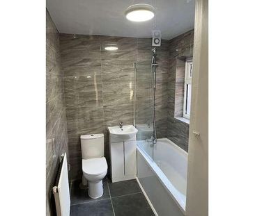 Pershore Road, Cotteridge, Birmingham, B30 - Photo 5