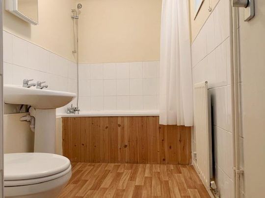 Pratt Avenue - Photo 1