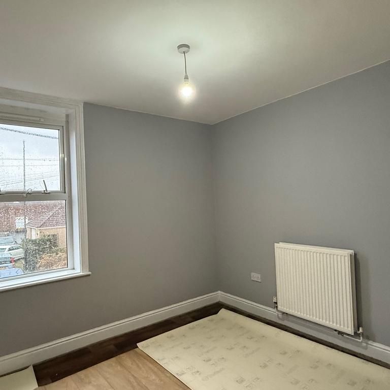 2 bedroom maisonette to rent - Photo 1