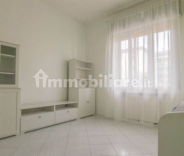 Trilocale via Calzolari 41, Bolognina, Bologna - Photo 1