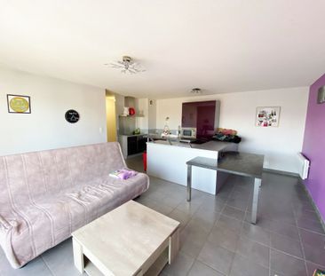 Location Appartement 3 pièces 68m² ONET LE CHATEAU 12850 - Photo 1