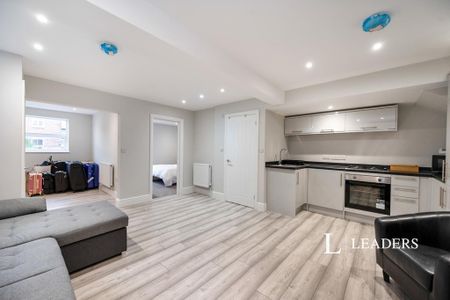 1 bedroom flat to rent - Photo 3