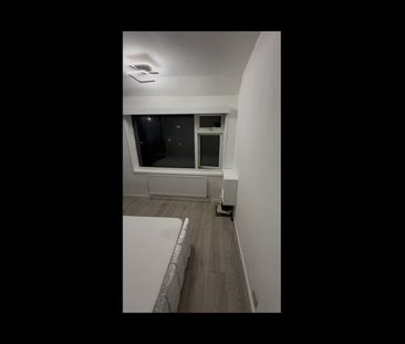 4 Bed End Terrace, Aikman Avenue, LE3 - Photo 4