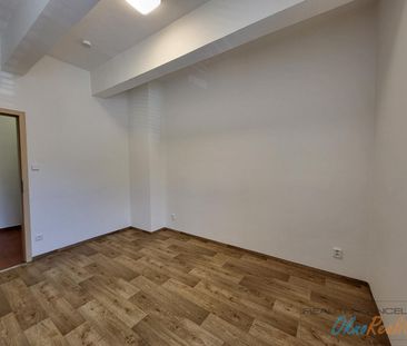 Pronájem bytu 2+kk 50 m² - Fotografie 3
