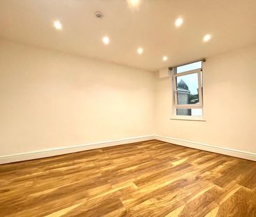 5 Bed End Terrace, Old Ashley Hill, BS6 - Photo 3