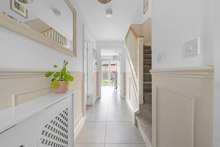 3 bedroom semi-detached house to rent - Photo 5