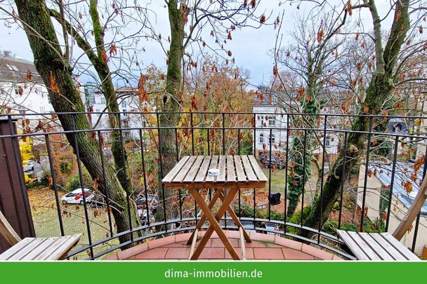 Teilmöblierte City-Whg. mit Süd-Balkon zum Hof, Tageslichtbad, Einbauküche, Stellplatz usw. - Photo 1