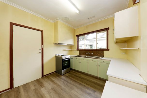 38 Marchiori Road, Blackburn North - Photo 1