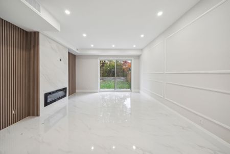 For Lease - 10 Mack Avenue Unit# Main floor, Toronto, Ontario - Photo 2