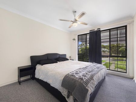 8 Turimetta Avenue, Leumeah NSW 2560 - House For Rent | Domain - Photo 2