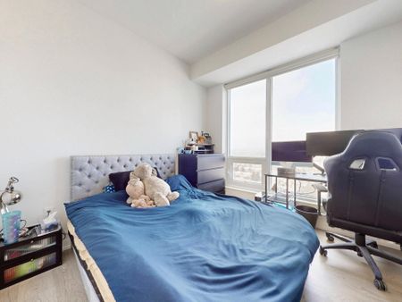 For Lease - 3 Rosewater Street Unit# 1603, Richmond Hill, Ontario - Photo 4