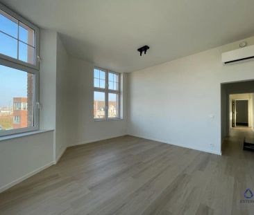 Gerenoveerd appartement op tolocatie - Photo 4