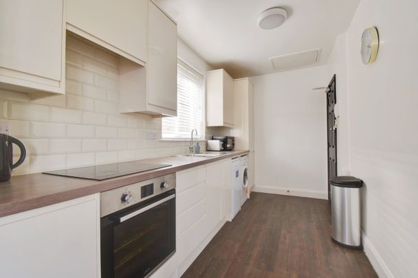 1 bedroom apartment to rent - Photo 1