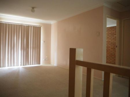 NORTH TAMWORTH - Modern Townhouse in Popular Area - Photo 4