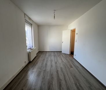 Location Appartement 3 pièces 59m² EPERNAY 51200 - Photo 2