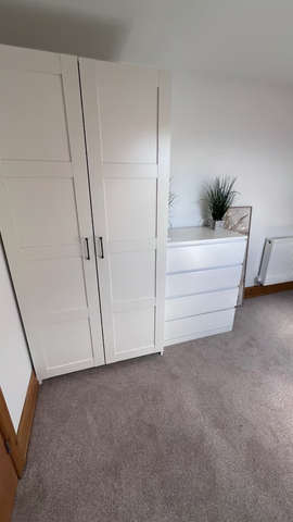 1 bedroom in a house share to rent - Photo 2