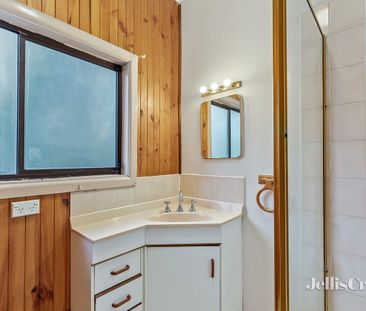 Charming 3-Bedroom Home - Photo 6