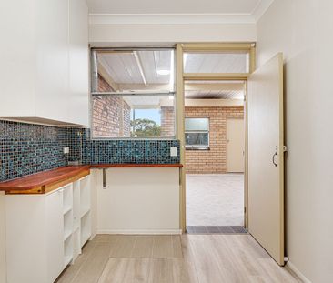 Updated Two-Bedroom Flat Moments to Lightrail - Photo 2