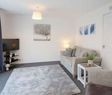 Huntly Avenue, Livingston, EH54 - Photo 2