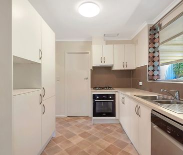 THREE BEDROOM FAMILY HOME IN LEAFY RIDGEHAVEN - Photo 6