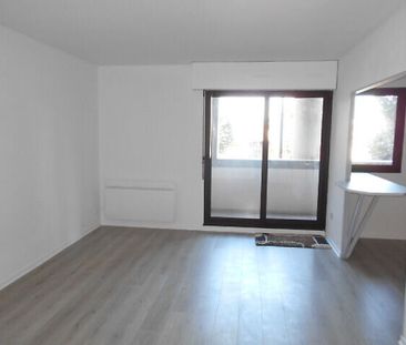 A louer T2 + parking Bordeaux Ornano - Photo 1