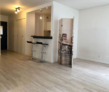 "LE SPACIEUX " - Location Appartement poitiers : 35.5 m2 - Photo 1