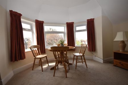 Marine Park, West Kirby - Photo 5