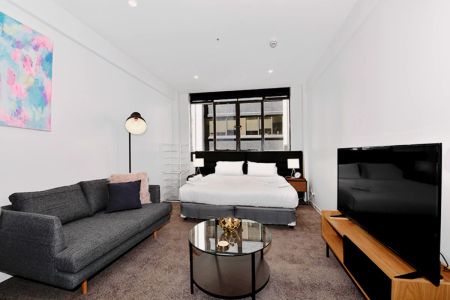 Cozy studio near Flagstaff train station - Photo 5