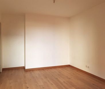 Location Appartement 2 pièces 41m² - Photo 5