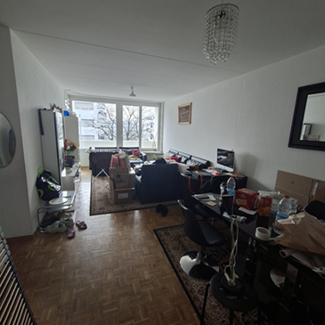 Bel appartement de 5 pièces situé au 2ème étage avec ascenseur. Cet appartement est d'une superficie de 71 m2. - Foto 1