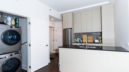 Rue Tupper, H3H 0B8, Montréal - Photo 3