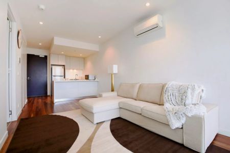 2 Bed, 2 Bath - Photo 2