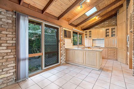 Right Next Door To Westfield! - Photo 3